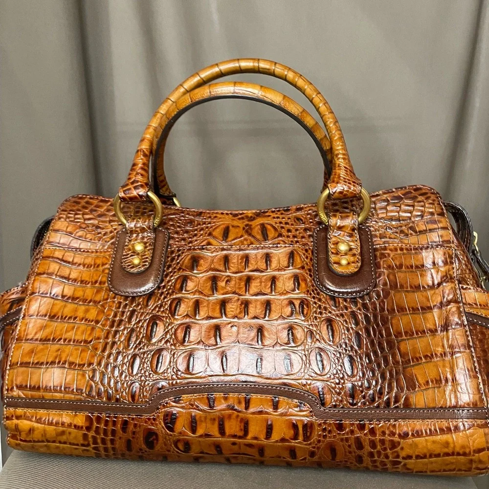 👜 Brahmin Genevieve Brunello Anywhere Convertible Satchel | Melbourne Croc | Eve - Picture 4 of 5